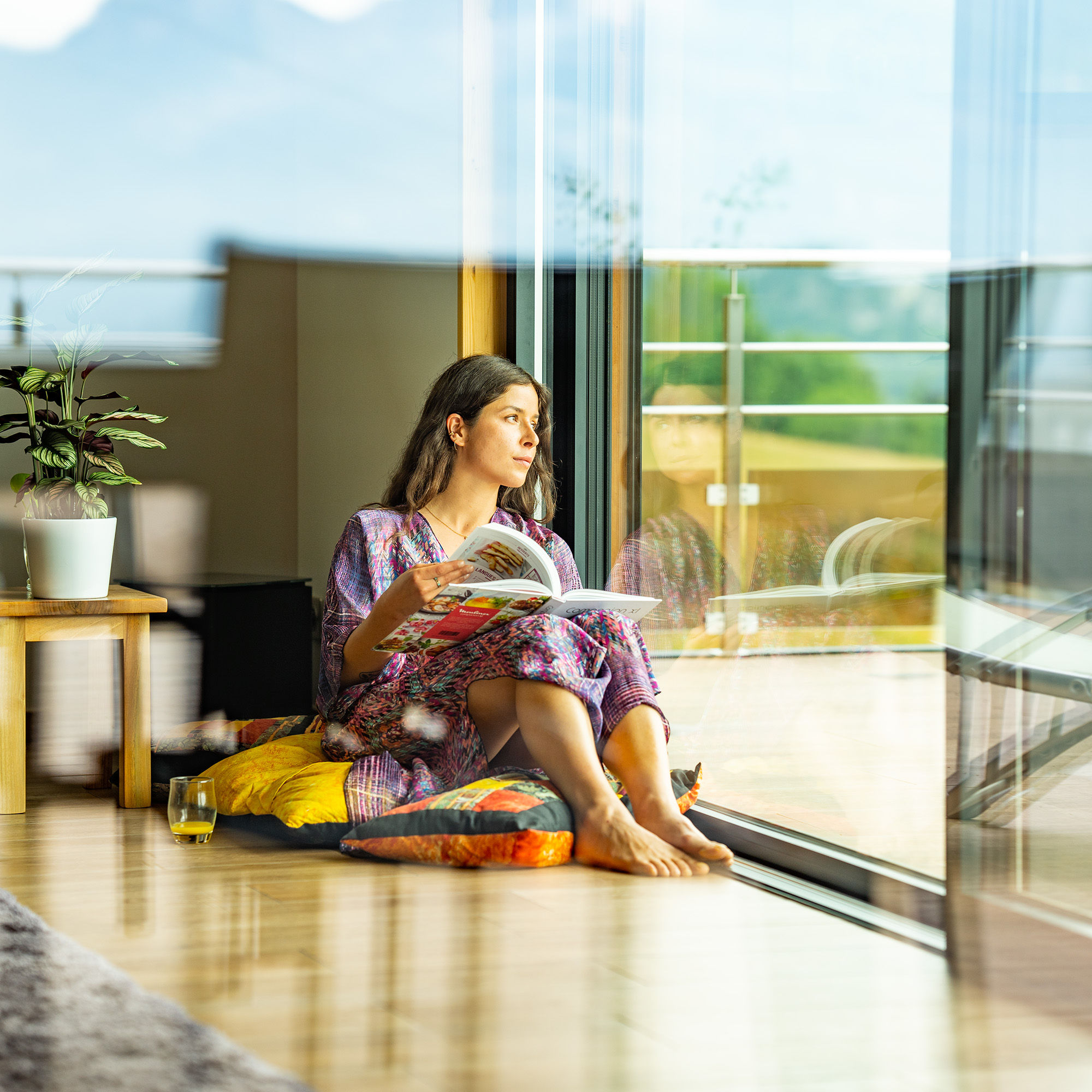 Pierre_porte coulissante_aluminium_9005ST_triple vitrage