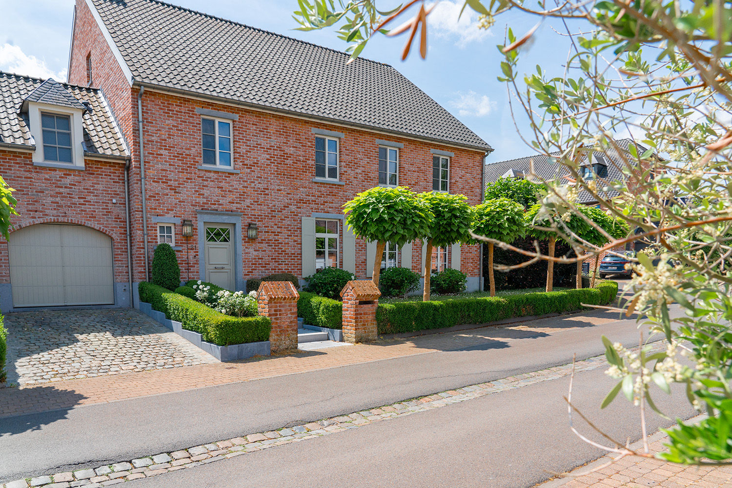 IM_reference_detail_face entière_nivelles