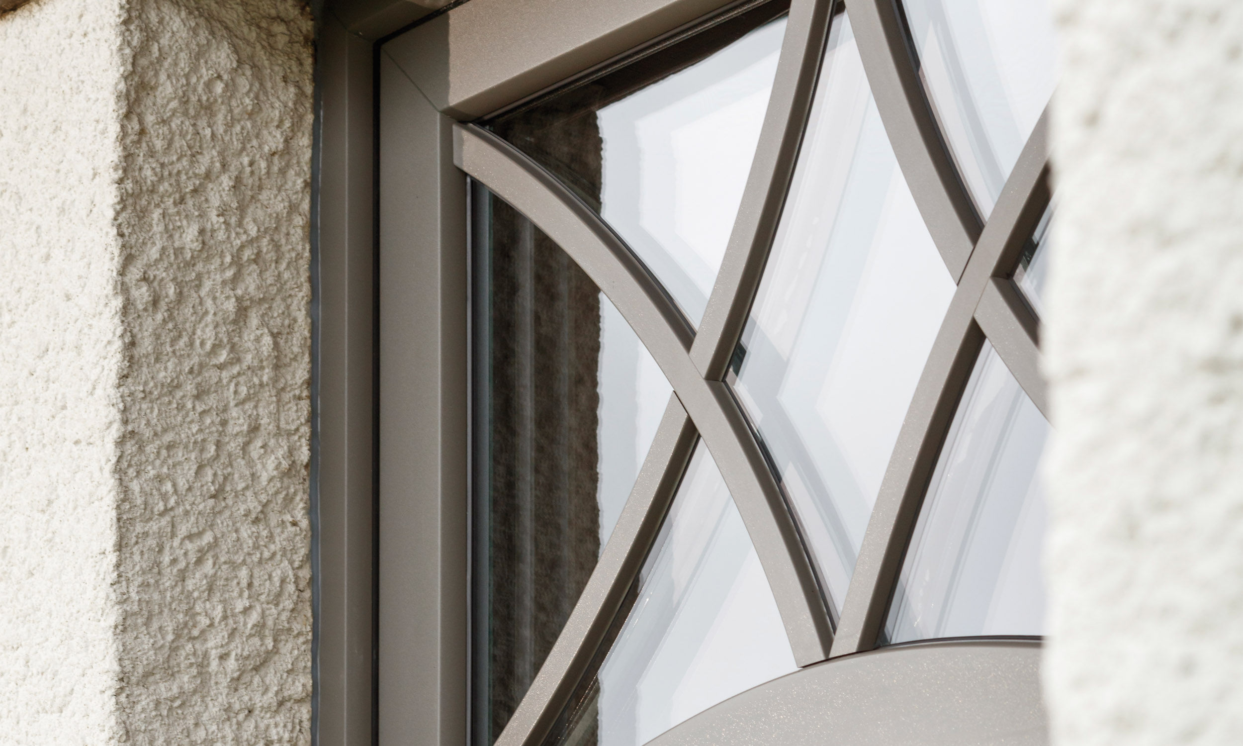 Imposte vitrée au dessus d'une porte Pierret Portes & Fenêtres