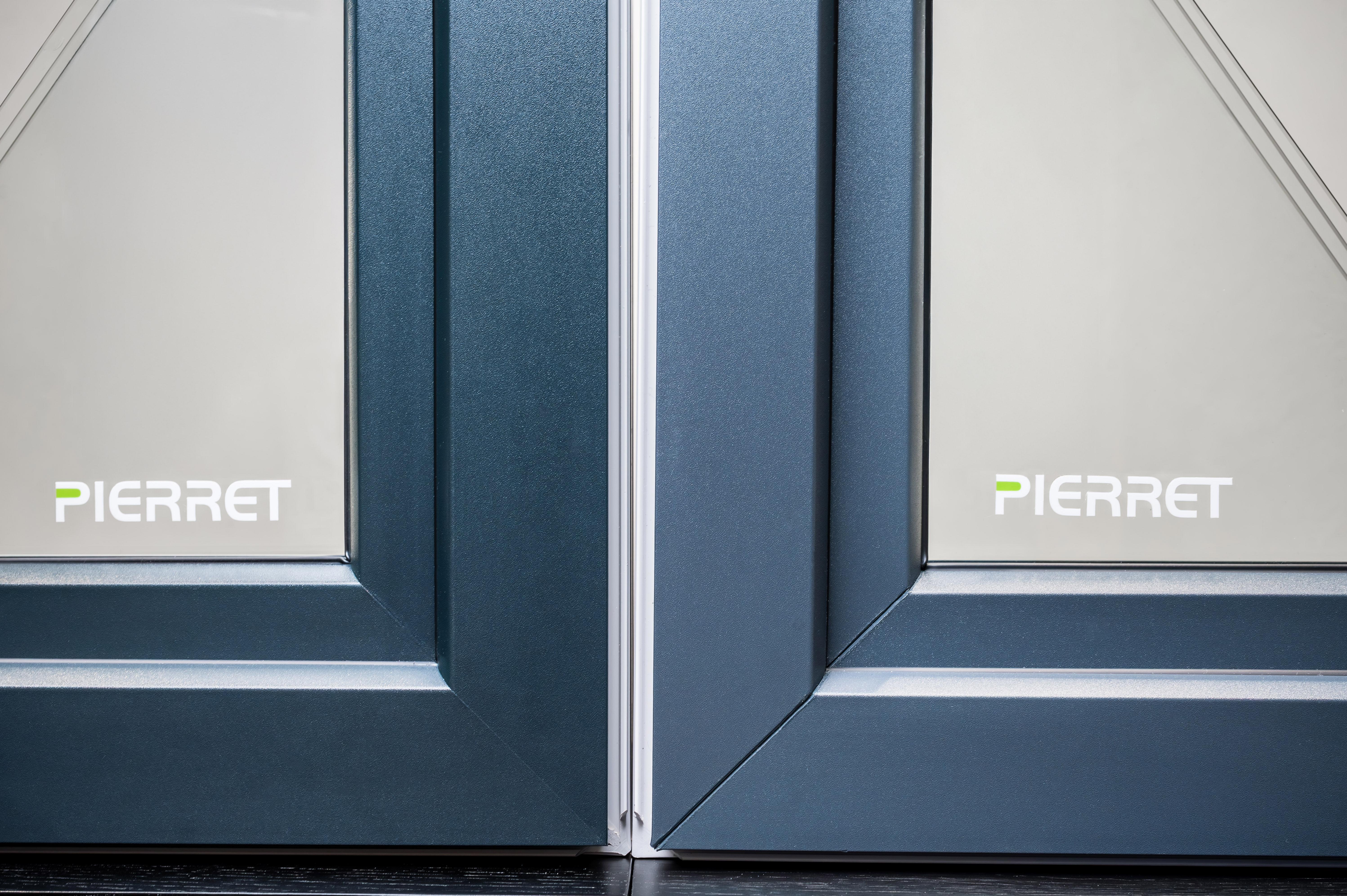 Soudure invisible par Pierret Portes & Fenêtres