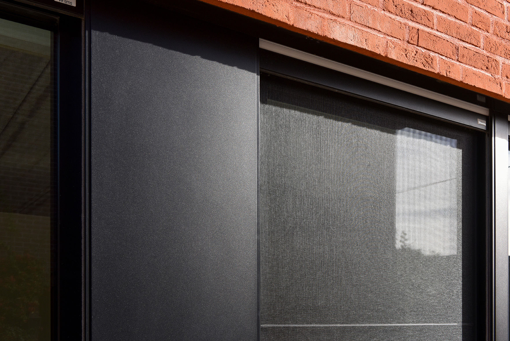 Moustiquaire compatible aux menuiseries Pierret Portes & Fenêtres