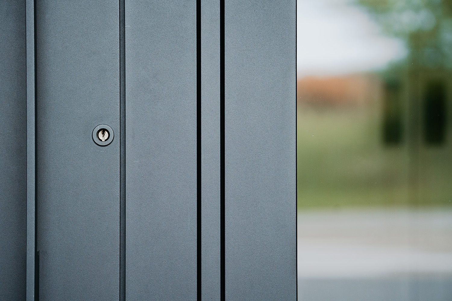 Pierret_porte_alu_serrure