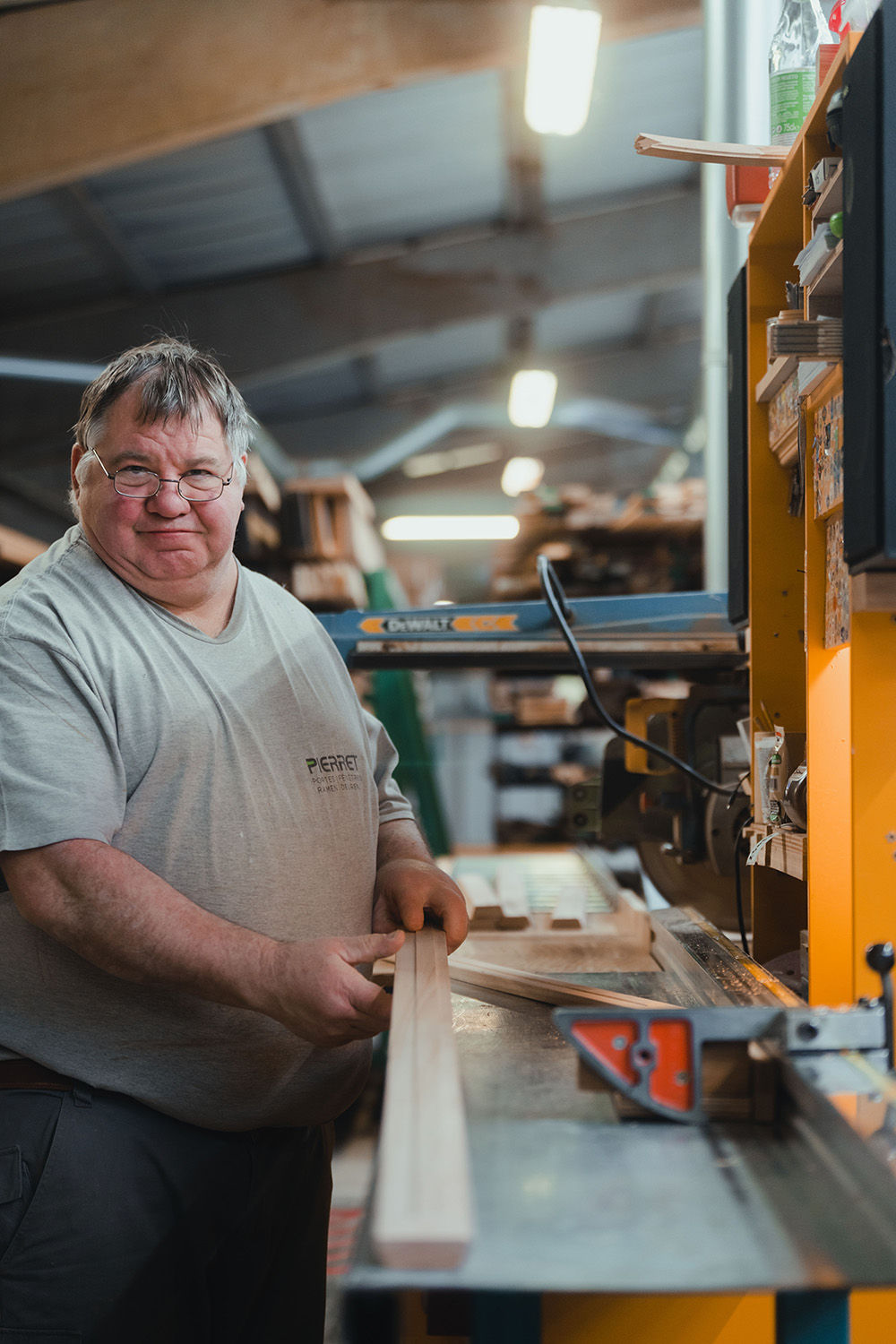 IM_PROD_BOIS_employé_01