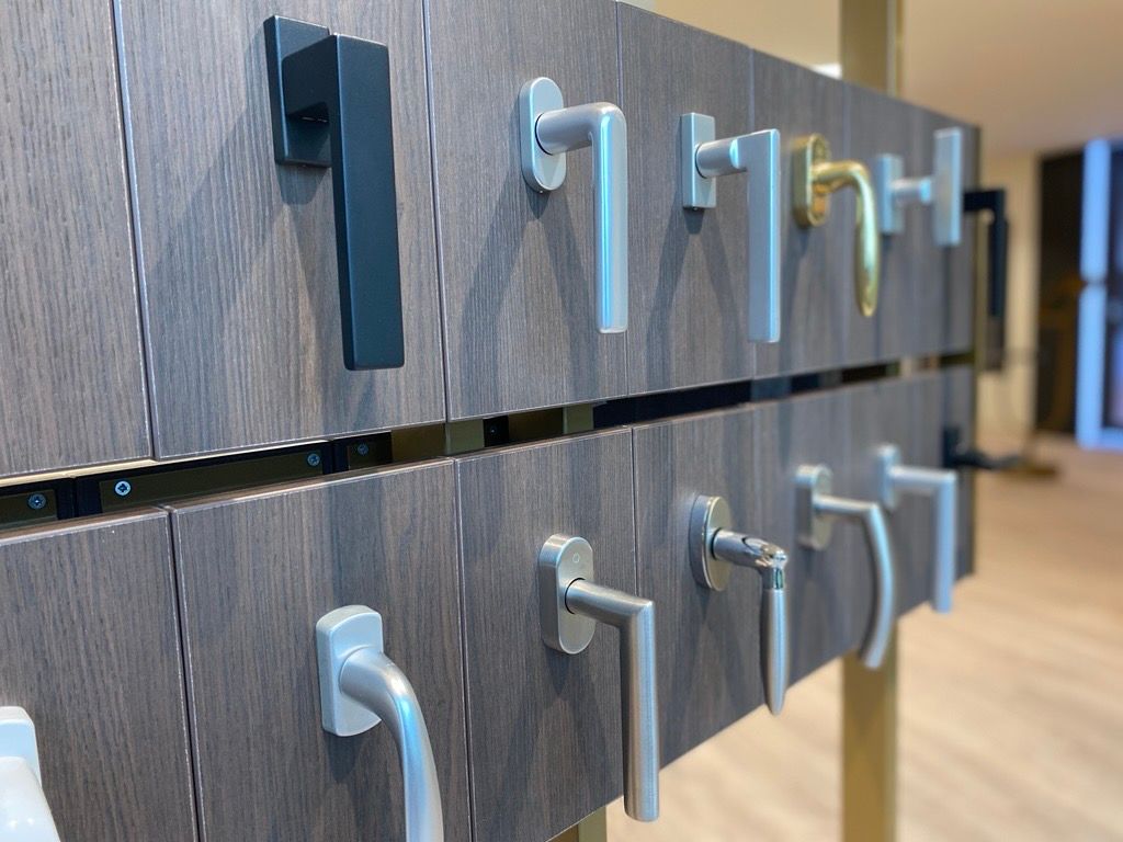 poignée de fenêtre en PVC